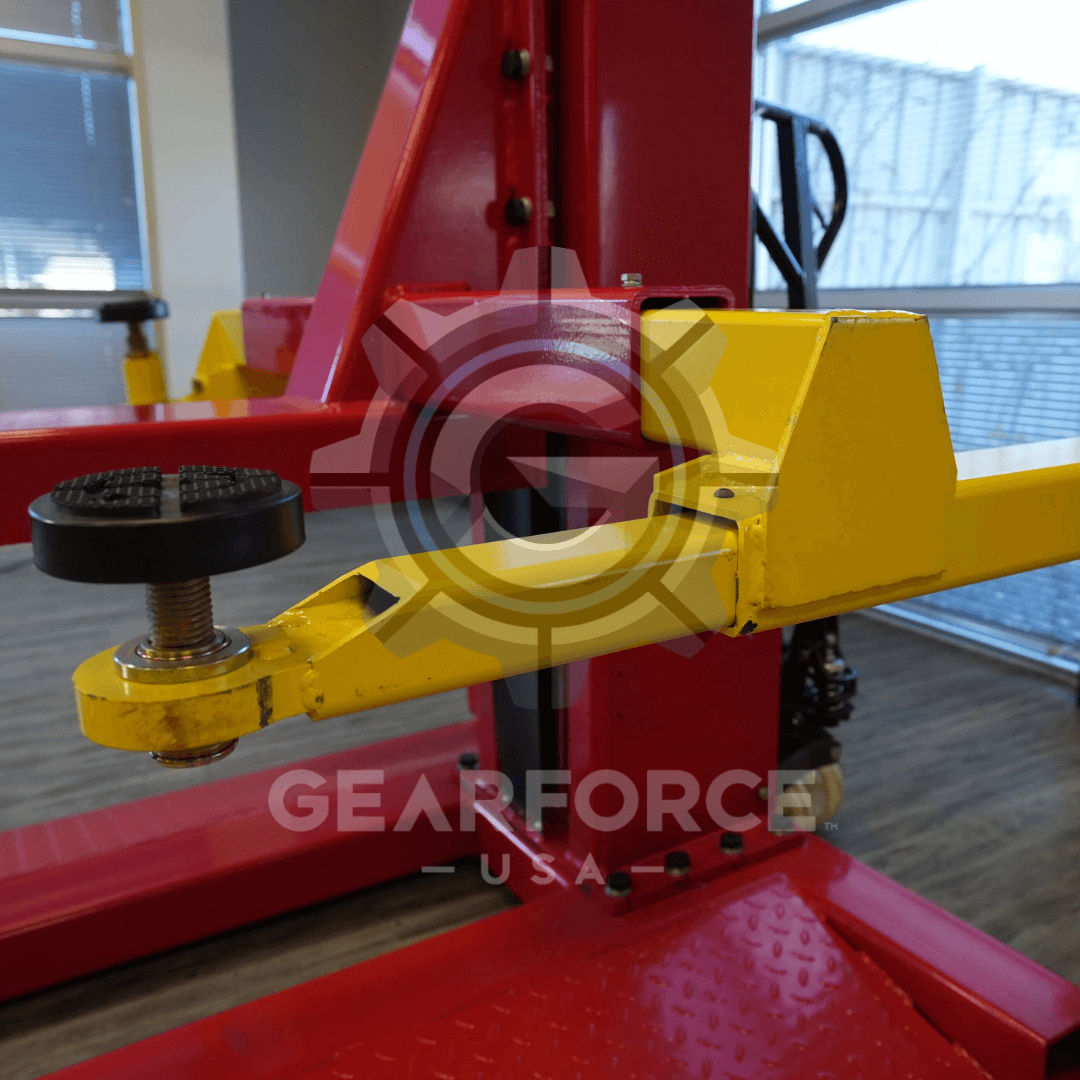 Amgo SML-7 7,000 lb Single Post Lift